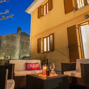 Apartman Madlen, Cres